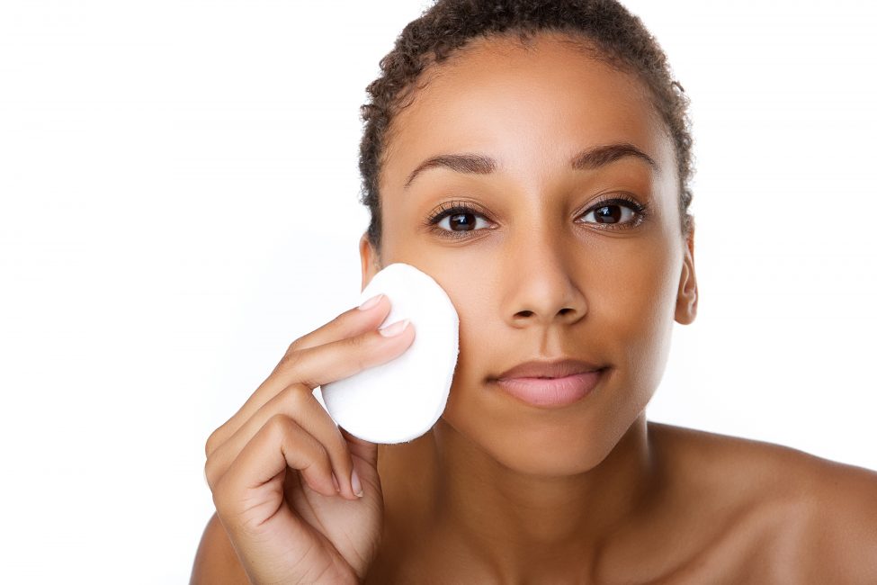 Best Makeup Practices To Protect Skin